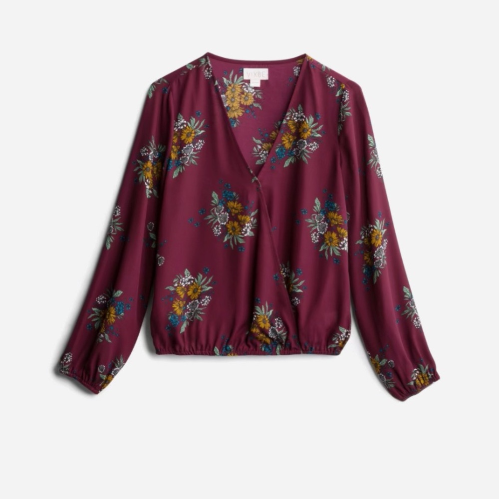 💥 HP🎉 Burgundy Floral Tanila Blouse